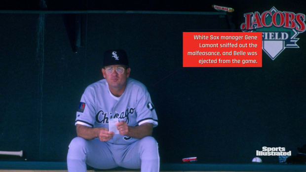 Today_in_White_Sox_History_July_15_Batga-5f0fc7a3e0a7442b5c9e7d1c_Jul_16_2020_3_41_28